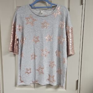 * Gray and Rose Gold Star Sequin Top